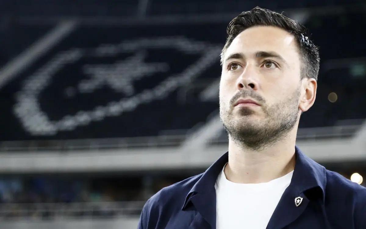 Davide Ancelotti é o técnico do Botafogo