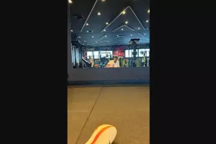 Neymar faz tratamento em casa durante folga do Santos (Foto: Reprodução: Instagram)