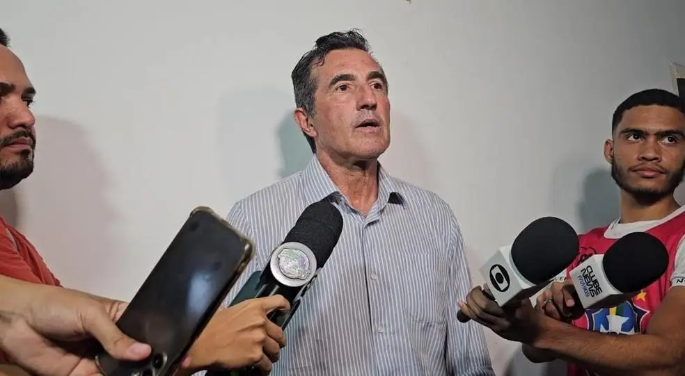 Paulo Moroni, técnico do Flamengo-PI