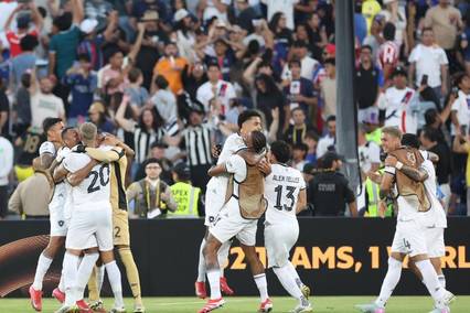 Jogadores do Botafogo celebraram bastante a vitória histórica contra o PSG (Foto: Vitor Silva / Botafogo)