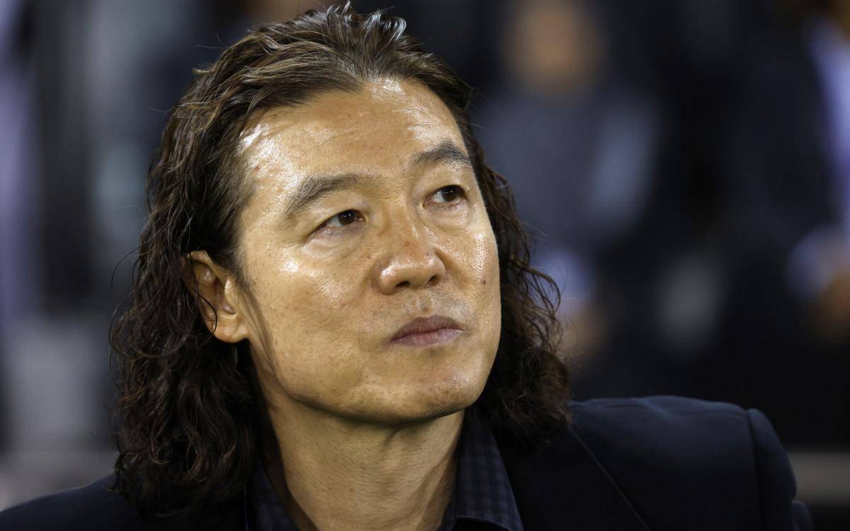 Kim Pan-Gon é o técnico do Ulsan HD (COR)