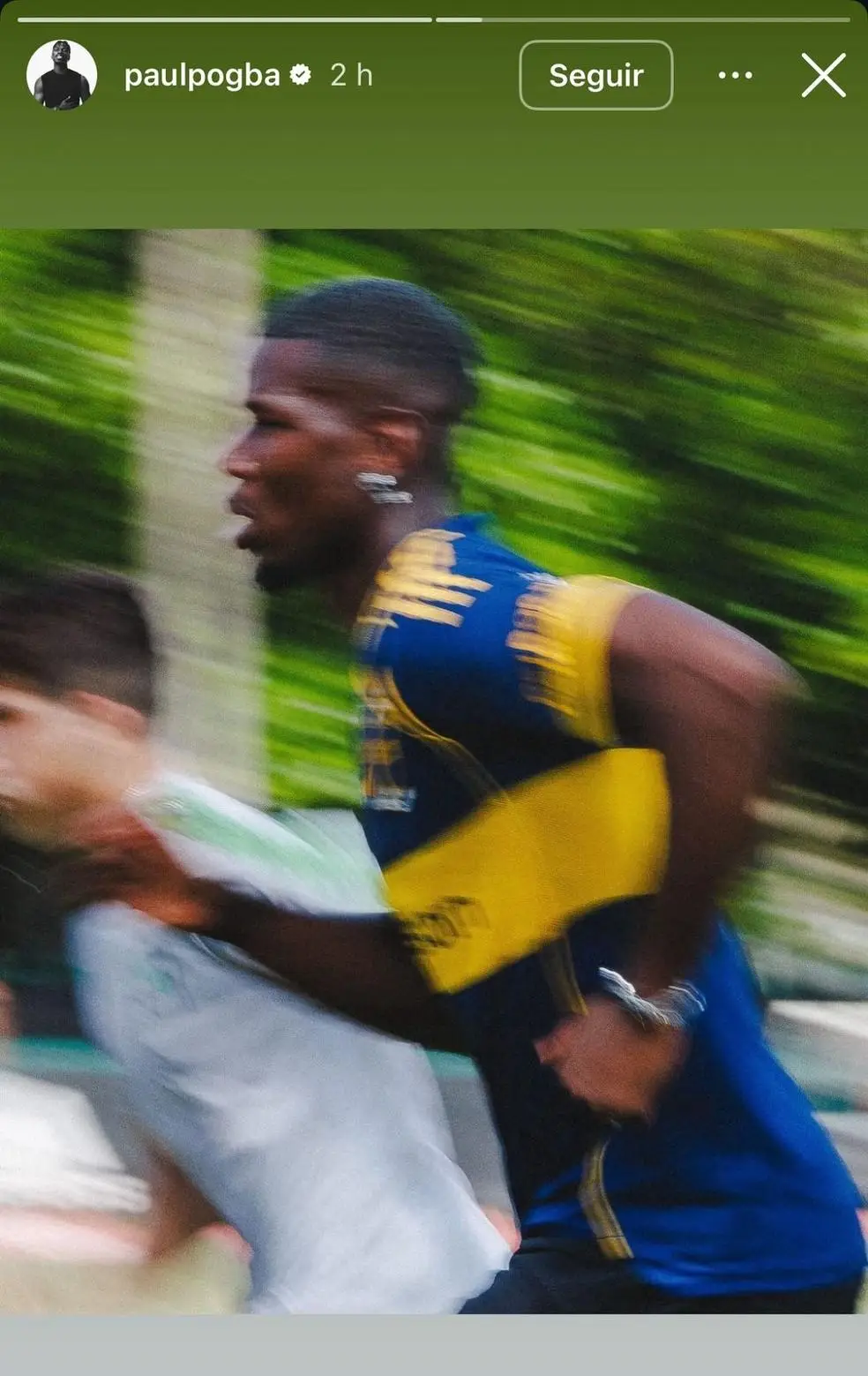 Pogba em jogo nos Estados Unidos com a camisa do Boca Juniors
