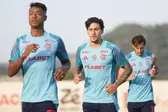 Bruno Henrique, Pedro e Viña (Foto: Gilvan de Souza/Flamengo)