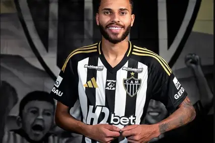 Ex-Fluminense, volante Alexsander é anunciado pelo Atlético-MG (Foto: Divulgação / Atlético-MG)