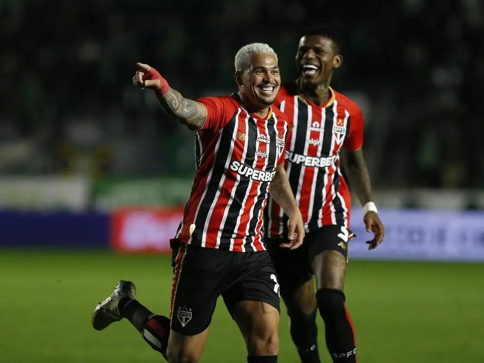 Gol de Luciano em Juventude x São Paulo