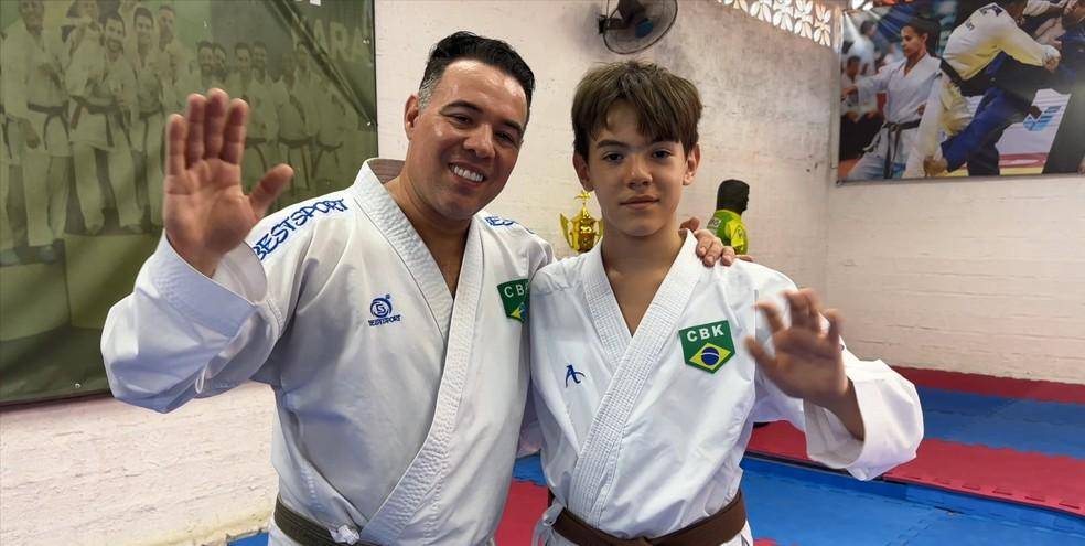 João Soares e João Gabriel, pai e filho atletas de Karatê