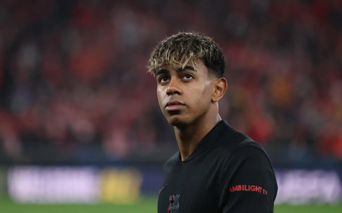 Lamine Yamal é jogador do Barcelona