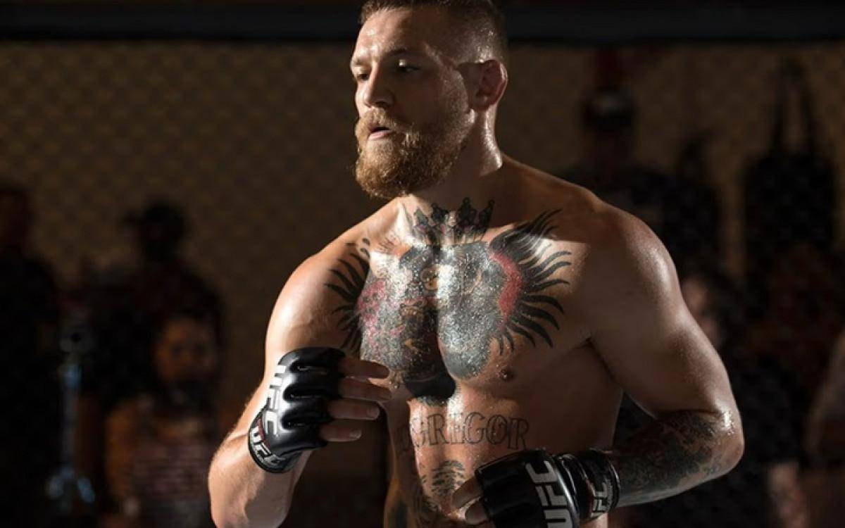 McGregor segue longe dos octógonos, mas perto das polêmicas