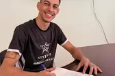 Peso-galo Mackson Lee vai em busca de um contrato com o UFC (Foto: Divulgação)