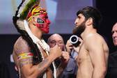 Poatan e Ankalaev em encarada antes do UFC 313 (Foto: Reprodução Instagram UFC)