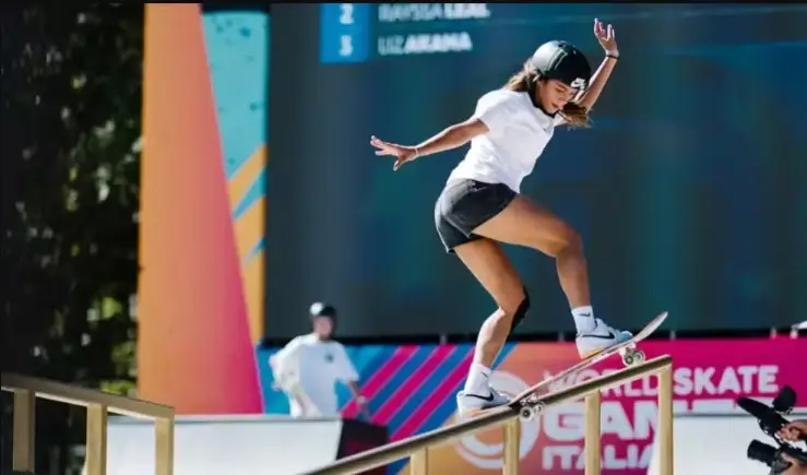 Rayssa Leal no Mundial de skate street