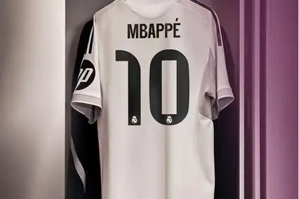 Real Madrid confirma Mbappé como novo camisa 10 do time (Foto: Reprodução / realmadrid.com)
