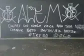 Torcedores picharam muros de sede do Corinthians (Foto: Reprodução / X)