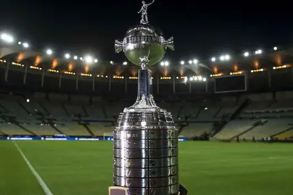 Troféu da Libertadores (Foto: Divulgação/Conmebol)