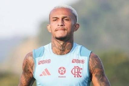 Wesley em treino do Flamengo (Foto: Divulgação / Flamengo)