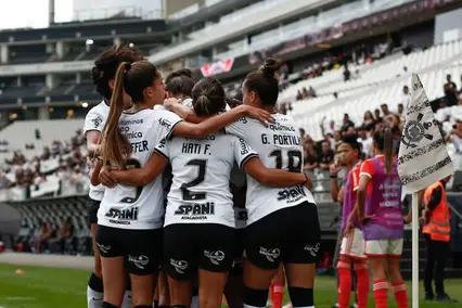Corinthians domina Ferroviária, vence e segue líder do Paulista Feminino (Foto: Reprodução)