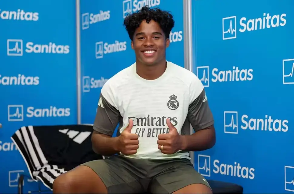 Endrick se reapresenta para a pré-temporada 2025/26 do Real Madrid