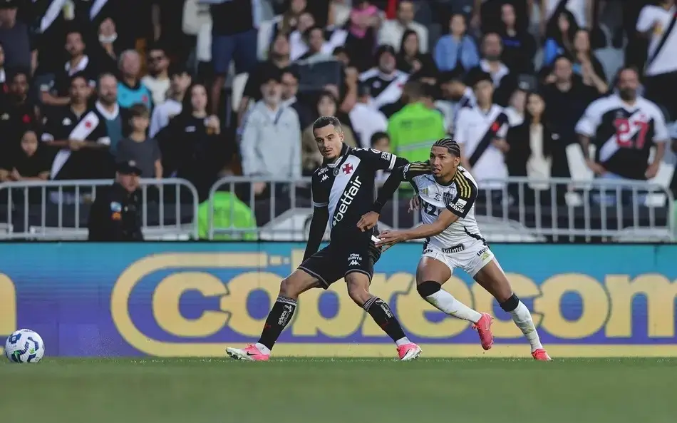Gabriel Menino faz gol mais rápido do Brasileirão 2025