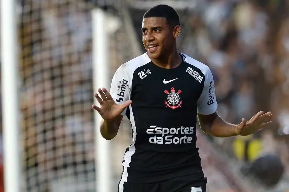 Gui Negão na partida entre Vasco e Corinthians em São Januário pelo Campeonato Brasileiro