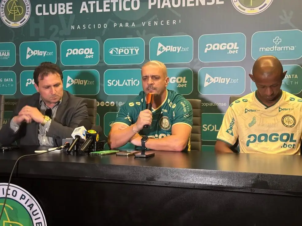 Jerson Testoni, novo técnico do Atlético-PI