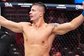 Marco Tulio em vitória no UFC 314. (Foto: Reprodução/Instagram)
