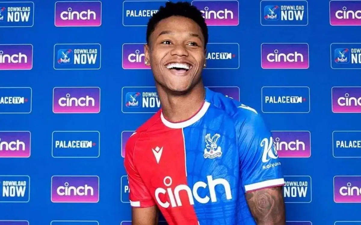Matheus França, meia do Crystal Palace