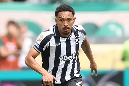 Vitinho é destaque no Botafogo (Foto: Vitor Silva / Botafogo)