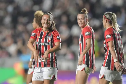Camilinha abriu o placar no jogo São Paulo e Vasco, pela Copa do Brasil Feminina. (Foto: Foto: Staff Images/CBF)