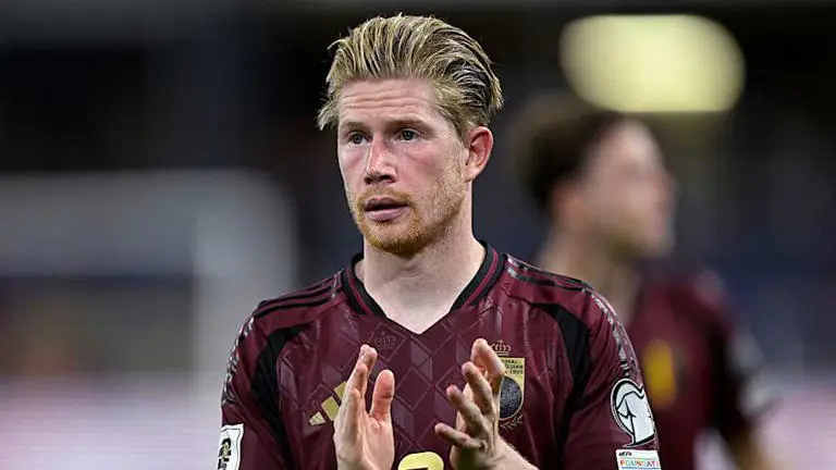 Kevin de Bruyne teve uma performance dominante contra o Cazaquistão
