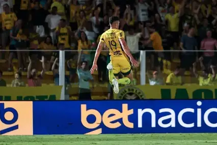 Lucas Ramon (Foto: Reprodução/Instagram/Mirassol)