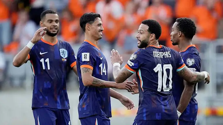 Memphis foi o grande nome da vitória contra a Lituânia