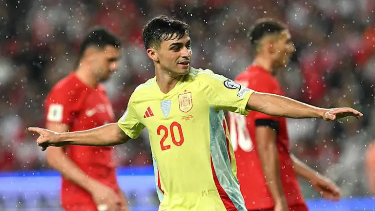 Pedri fez um grande jogo contra a Turquia