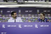 Samir Xaud apresenta chefe de delegação da seleção (Foto: Divulgação CBF)
